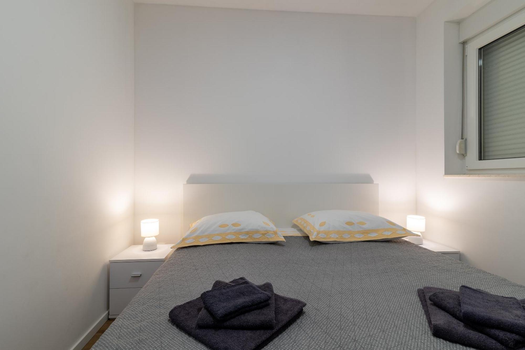 Apartman Dino Trogir Extérieur photo