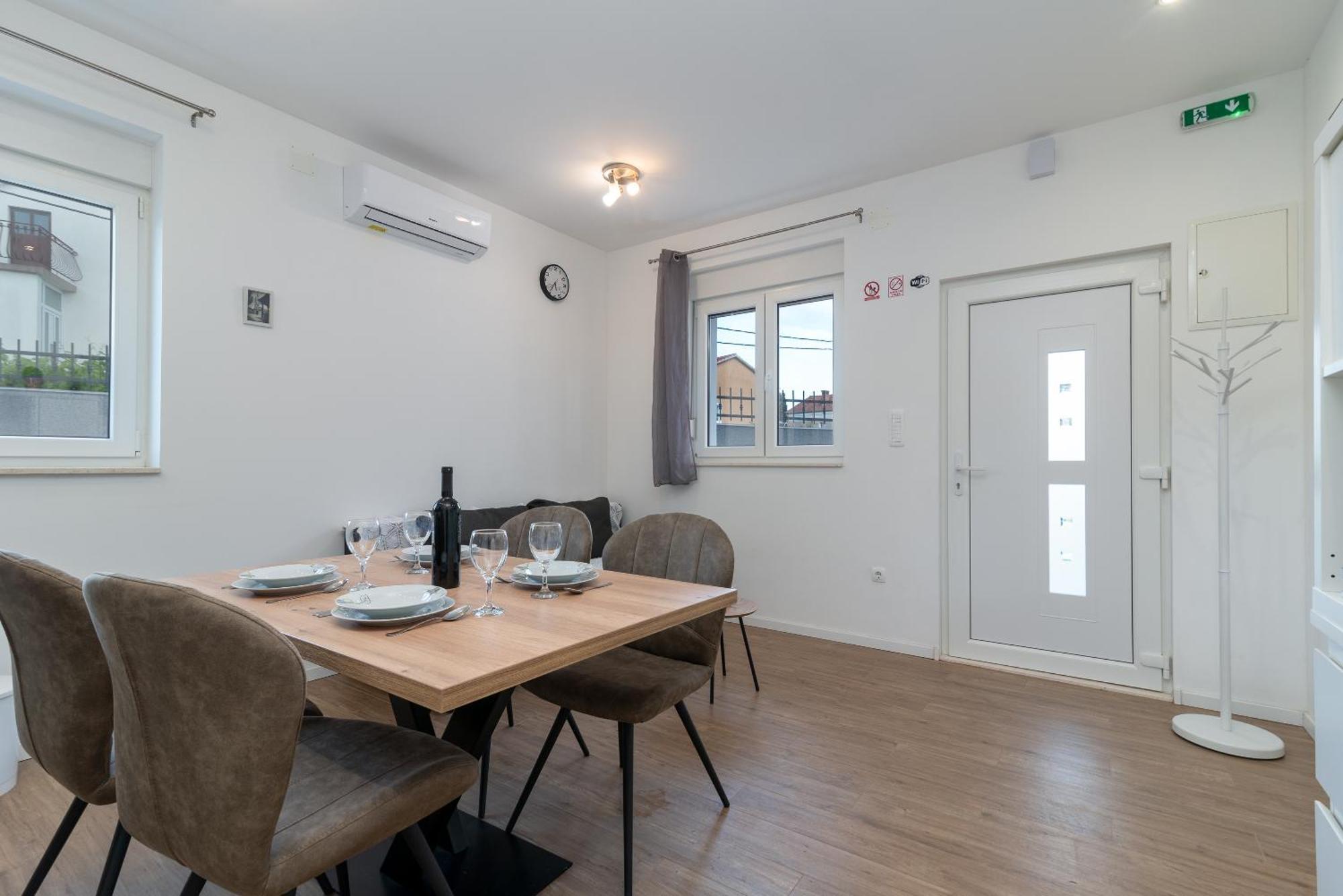 Apartman Dino Trogir Extérieur photo