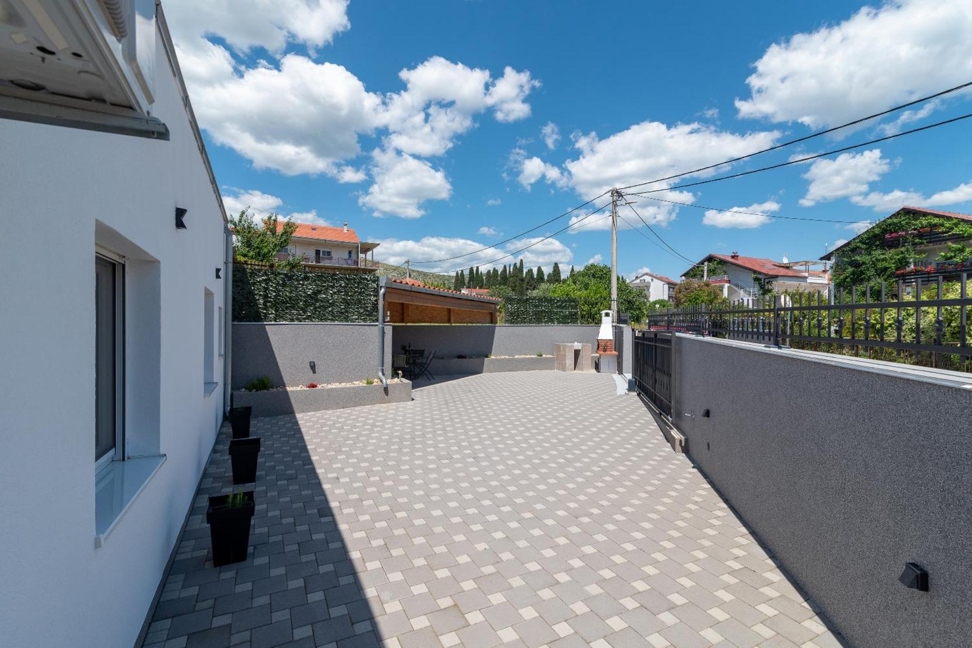 Apartman Dino Trogir Extérieur photo