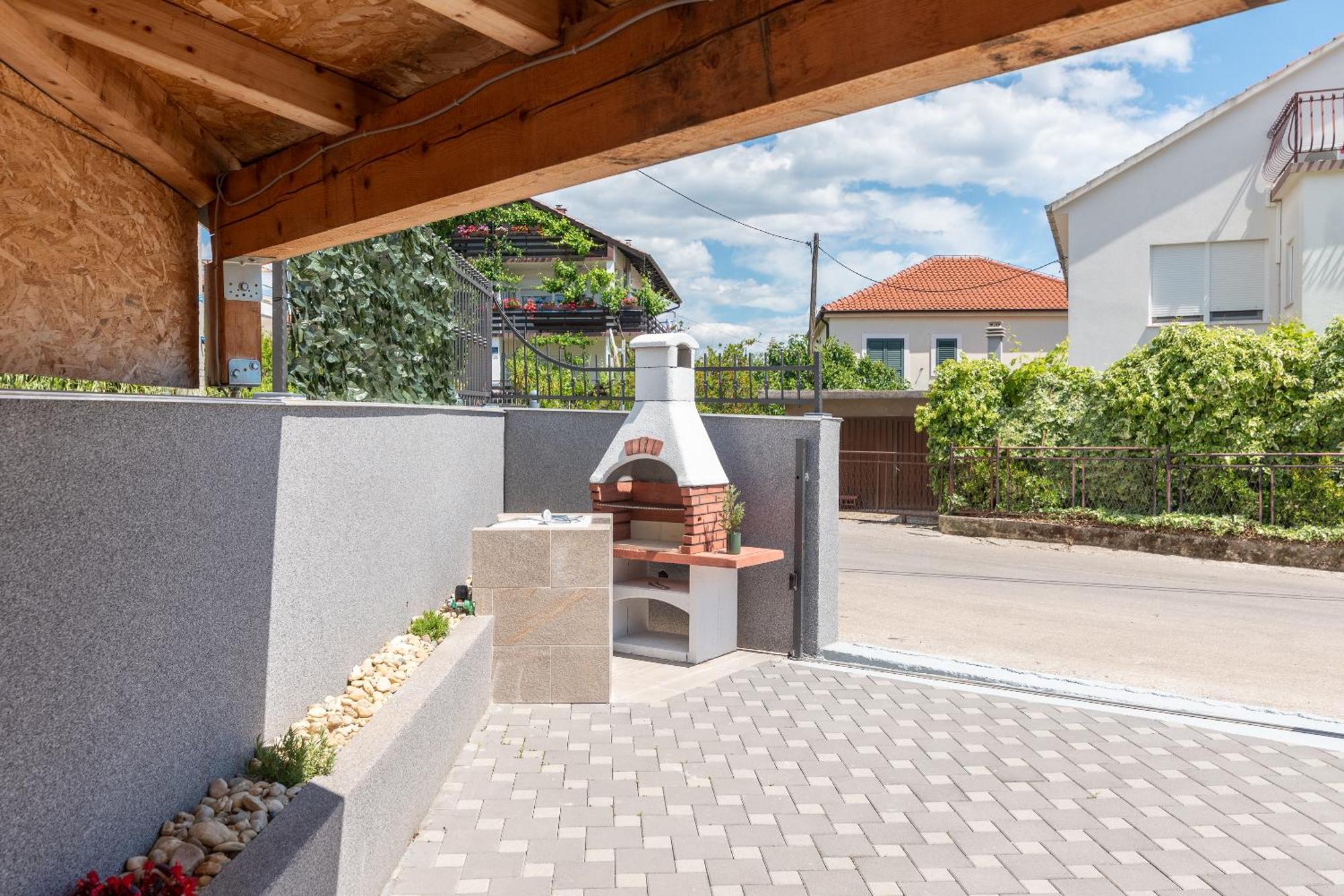 Apartman Dino Trogir Extérieur photo