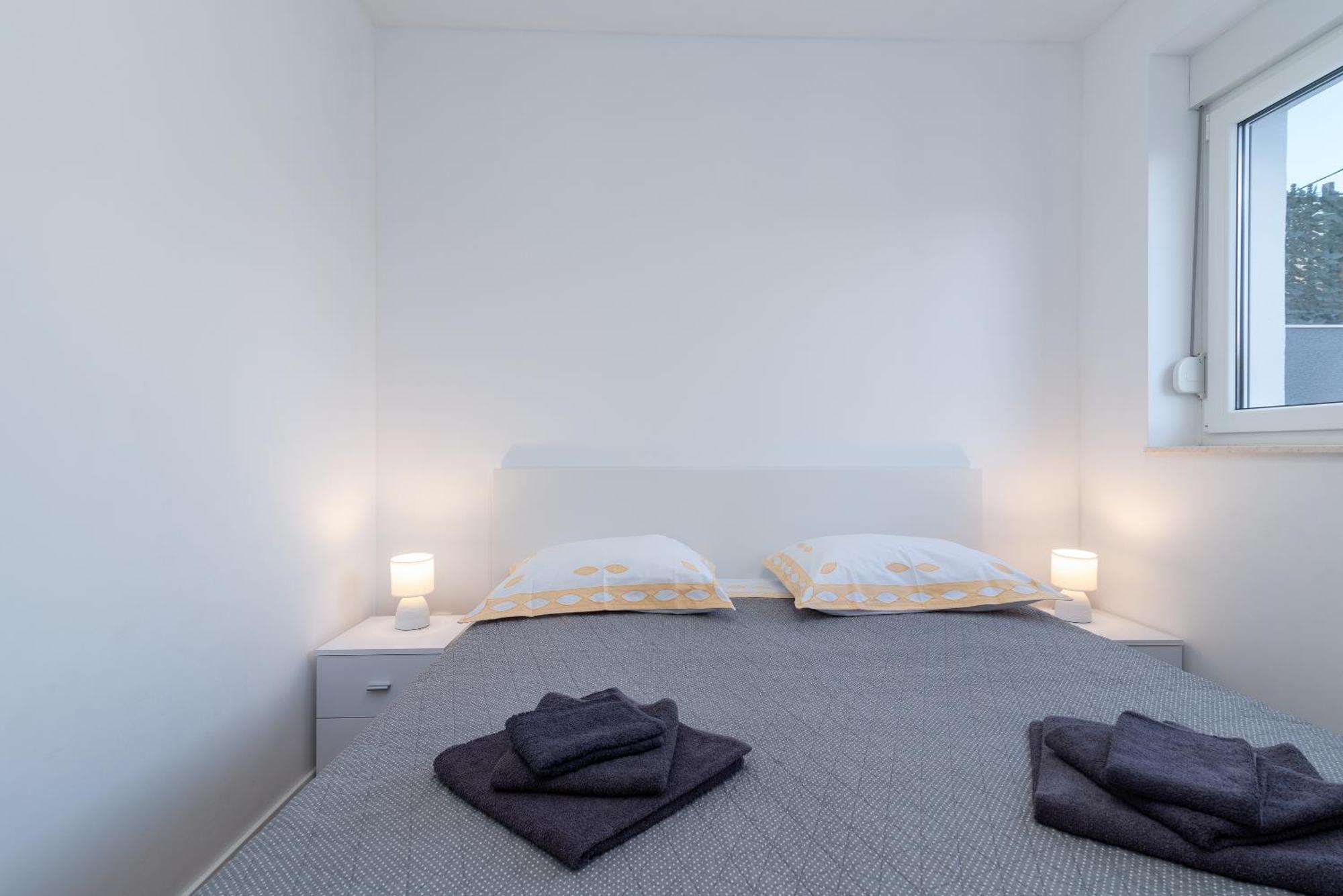 Apartman Dino Trogir Extérieur photo