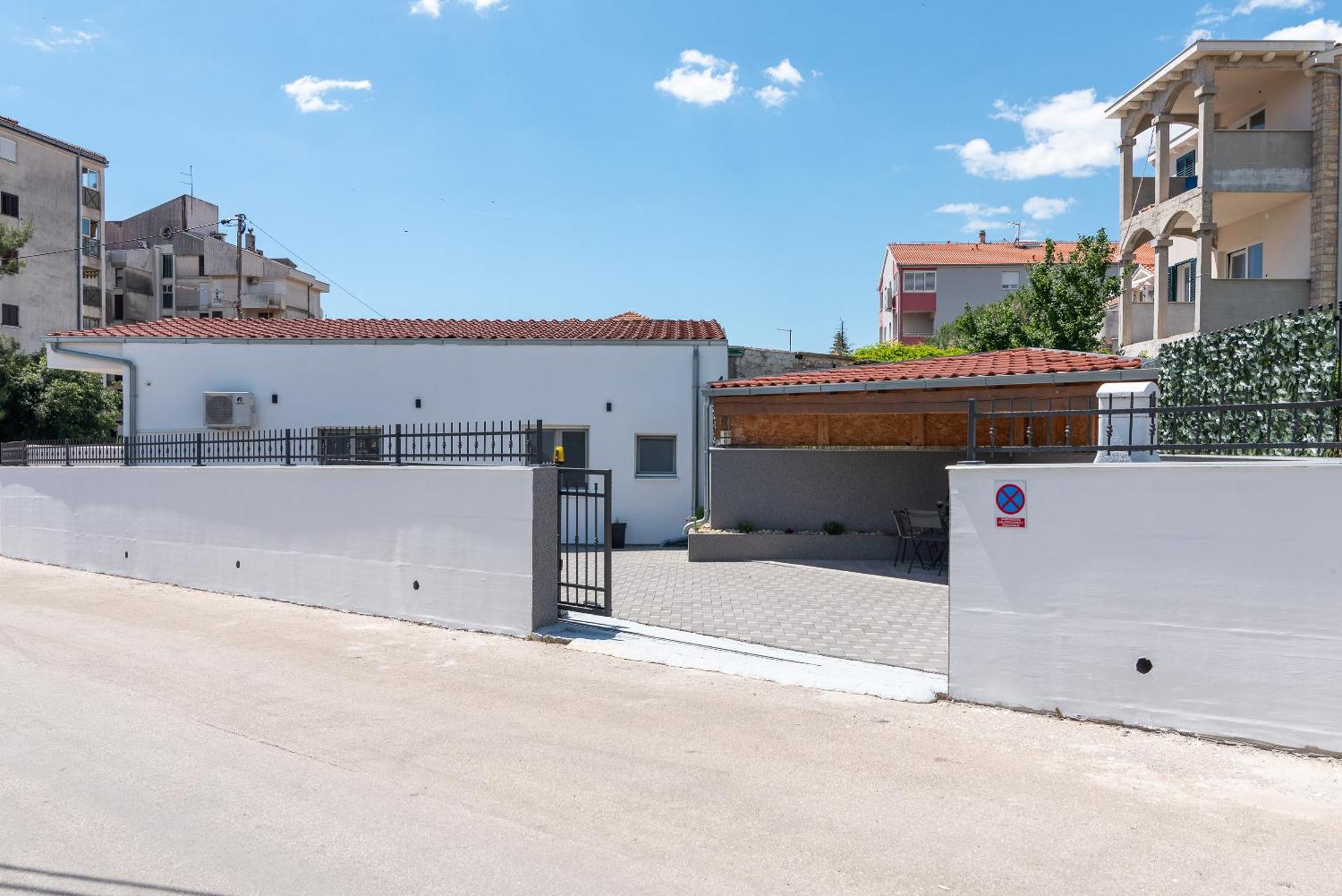 Apartman Dino Trogir Extérieur photo